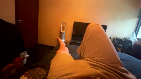 Snapshot of 010_uwu chatting on 20, 4, 2026 010_uwu online show from 20, 4, 2026