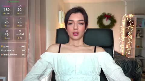 Olivia online show from 20, 12, 2025