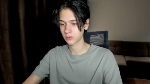 Snapshot of 0verlandd chatting on 12, 7, 2026 Adam online show from 12, 7, 2026
