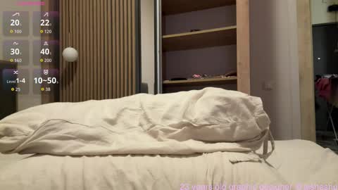 Snapshot of 1000and1nights_ chatting on 1, 11, 2025 Aishe online show from 1, 11, 2025