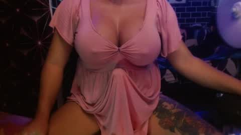 Snapshot of 11inchmonstercock4u chatting on 25, 7, 2026 i am trixie im Your Selfsucking Mistress online show from 25, 7, 2026