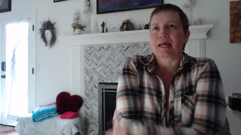 Aurora Willows online show from 20, 5, 2026