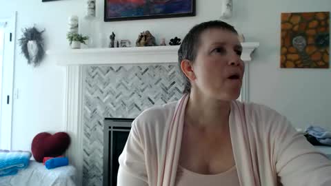 Aurora Willows online show from 1, 6, 2026