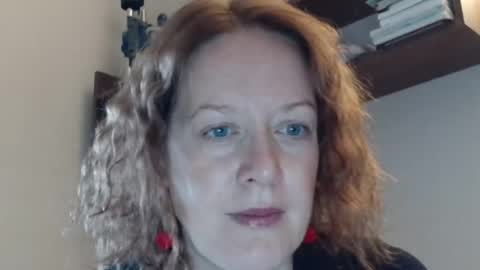 12ennie online show from 14, 10, 2025