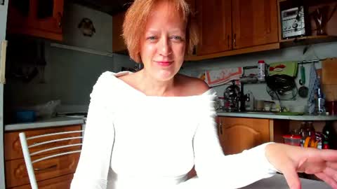 12ennie online show from 24, 6, 2026
