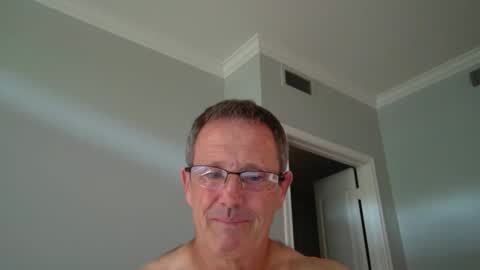 Snapshot of 13glanmorfa chatting on 27, 5, 2026 13glanmorfa online show from 27, 5, 2026