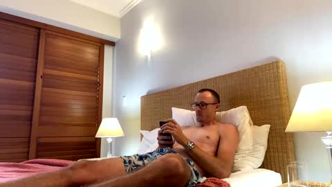 Justin186 online show from 22, 2, 2025