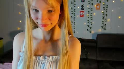 Kira online show from 15, 3, 2026