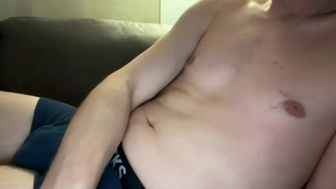 Snapshot of 19shorty19 chatting on 7, 3, 2025 19shorty19 online show from 7, 3, 2025