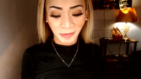 Snapshot of 1bigsurprise4you chatting on 3, 6, 2026 angel online show from 3, 6, 2026