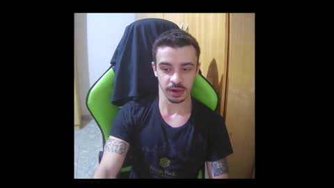 Snapshot of 1good_vibes1 chatting on 12, 9, 2025 1good_vibes1 online show from 12, 9, 2025