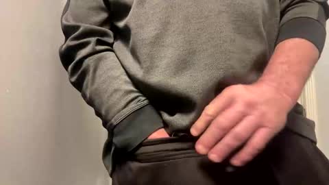 1hunglo412 online show from 10, 2, 2026