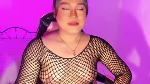 1lovelymess online show from 3, 10, 2025