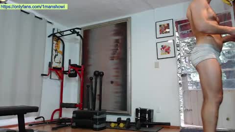 Snapshot of 1manshow11 chatting on 22, 4, 2026 1manshow11 online show from 22, 4, 2026