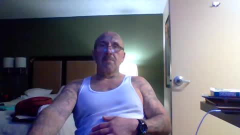 TheShyOne18 online show from 3, 2, 2026