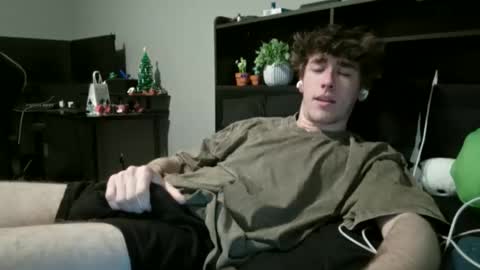 Snapshot of 2004twink chatting on 13, 4, 2026 2004twink online show from 13, 4, 2026