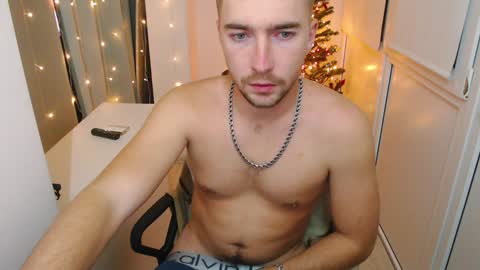 Snapshot of 20semyel20 chatting on 28, 12, 2024 Alex online show from 28, 12, 2024