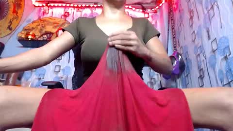 Snapshot of 21cmmusclecockts chatting on 25, 3, 2026 mharjorie online show from 25, 3, 2026