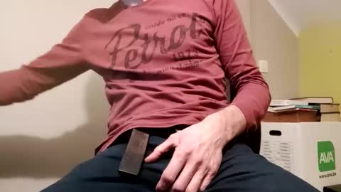 Snapshot of 22_acacia_avenue chatting on 2, 2, 2026 22_acacia_avenue online show from 2, 2, 2026