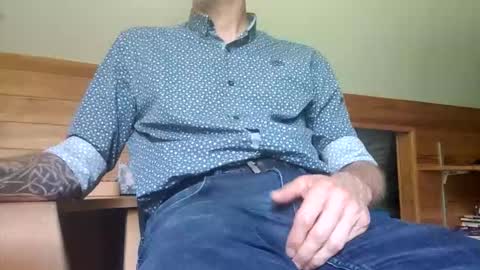22_acacia_avenue online show from 4, 6, 2026