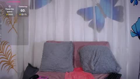 Snapshot of 22emma_ chatting on 27, 12, 2024 EMMA online show from 27, 12, 2024