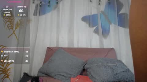 Snapshot of 22emma_ chatting on 27, 12, 2024 EMMA online show from 27, 12, 2024