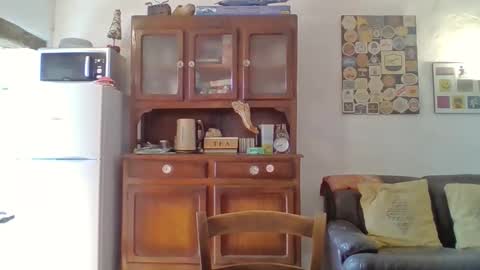 22esserre online show from 9, 2, 2026