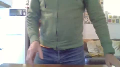Snapshot of 22esserre chatting on 23, 4, 2026 22esserre online show from 23, 4, 2026