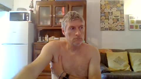 Snapshot of 22esserre chatting on 24, 6, 2026 22esserre online show from 24, 6, 2026