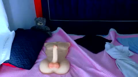 Isabella online show from 1, 4, 2026