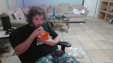 ThrillBilly online show from 4, 4, 2026