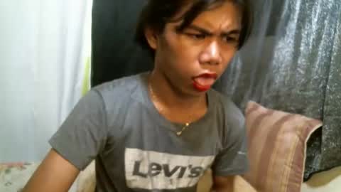 Snapshot of 2mella_reload chatting on 15, 10, 2025 MEL online show from 15, 10, 2025