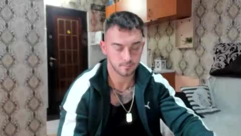 Snapshot of 2sexymuscles chatting on 30, 9, 2025 2sexymuscles online show from 30, 9, 2025