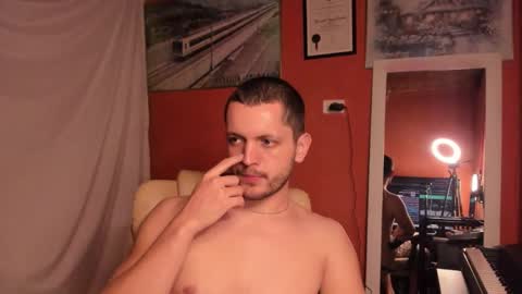 Snapshot of 37sins chatting on 9, 11, 2025 Alex THE BIG SNAKE DUDE online show from 9, 11, 2025