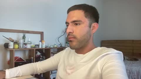 3milio3milio online show from 9, 3, 2025