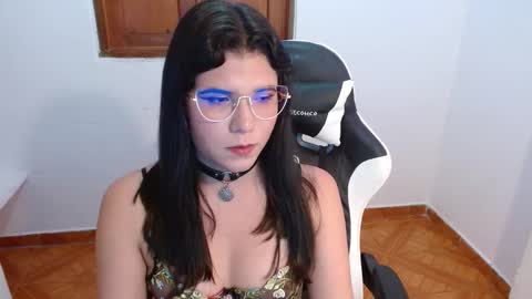 erika online show from 29, 1, 2025