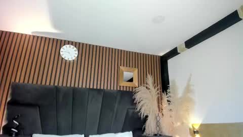 3X NAXAA online show from 21, 2, 2026