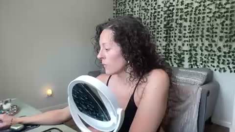 KC420Couple online show from 3, 8, 2026