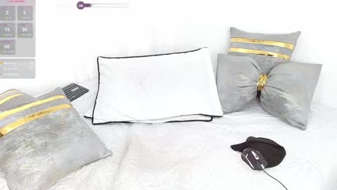 Snapshot of 493ashlyfoxx chatting on 4, 2, 2025 493ashlyfoxx online show from 4, 2, 2025