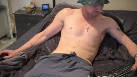 4u2pleasure online show from 30, 12, 2024