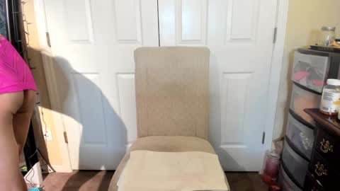 4ustyn online show from 6, 1, 2025