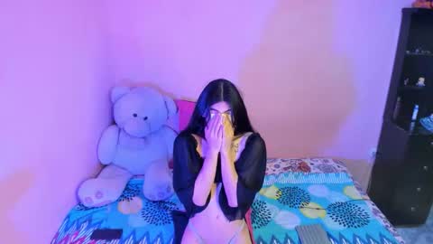 Lee lowell online show from 26, 11, 2025