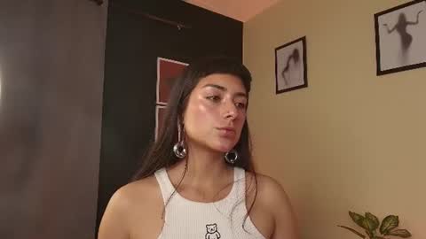 B R I E L A  online show from 15, 6, 2026