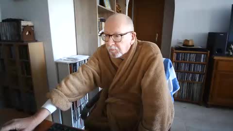  Papi  online show from 7, 1, 2026