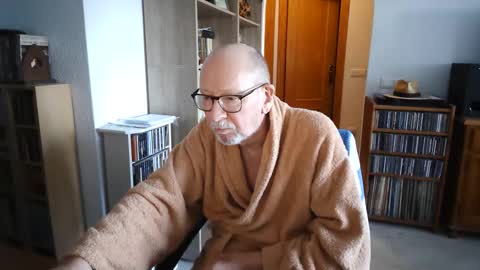  Papi  online show from 15, 1, 2026