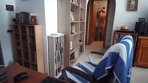  Papi  online show from 7, 6, 2026
