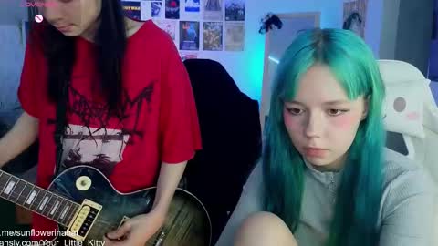 Snapshot of 819sunflowerinahat2016 chatting on 9, 3, 2025 Cornelia and Dante online show from 9, 3, 2025