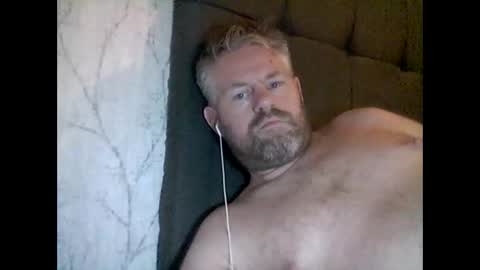 81jonnyx online show from 3, 1, 2025