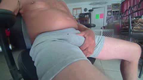 Snapshot of 86406stud chatting on 15, 4, 2026 86406stud online show from 15, 4, 2026