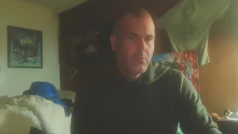 Snapshot of 88mikey88mike chatting on 13, 10, 2025 88mikey88mike online show from 13, 10, 2025